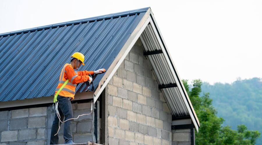 Expert Emergency Roof Repairs services in Morrison, IA